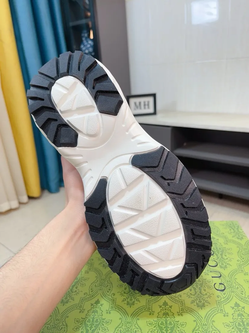 Men's shoes 💰520🌹🌹【GUCCI】pop-up casual sneakers with daddy outsole, breathable and comfortable, easy to walk, a versatile style for trendy men, upper with cowhide edge and outsole with 3D upper printing➕genuine leather lining➕Gucci's popular original outsole, sports and running style, super comfortable. Code number 38-44